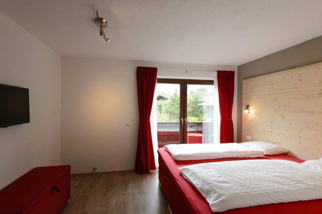 Haus Alpenblick Lofer Apartment Exterior photo
