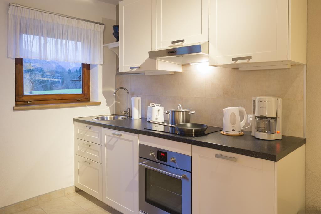 Haus Alpenblick Lofer Apartment Exterior photo