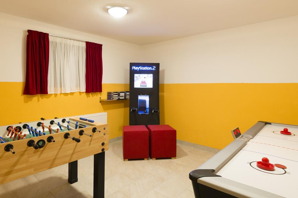 Haus Alpenblick Lofer Apartment Exterior photo