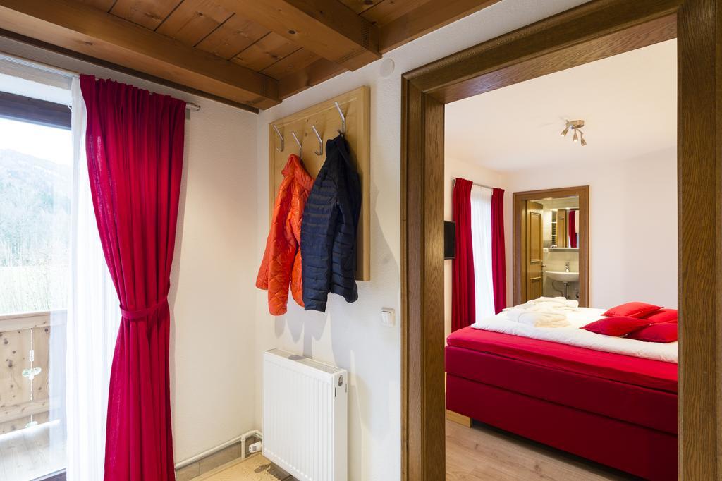 Haus Alpenblick Lofer Apartment Exterior photo