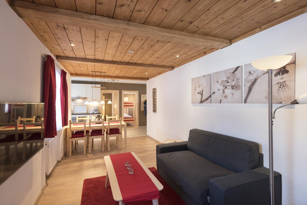 Haus Alpenblick Lofer Apartment Exterior photo