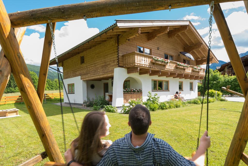 Haus Alpenblick Lofer Apartment Exterior photo