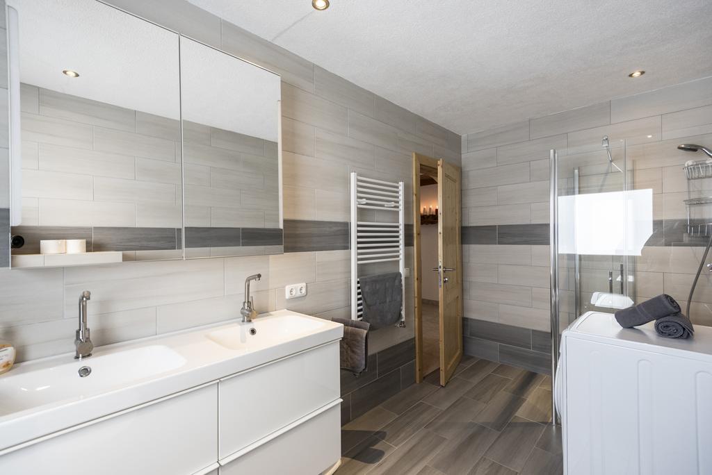 Haus Alpenblick Lofer Apartment Exterior photo